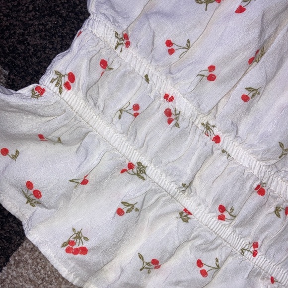 XS Top - Picture 2 of 4